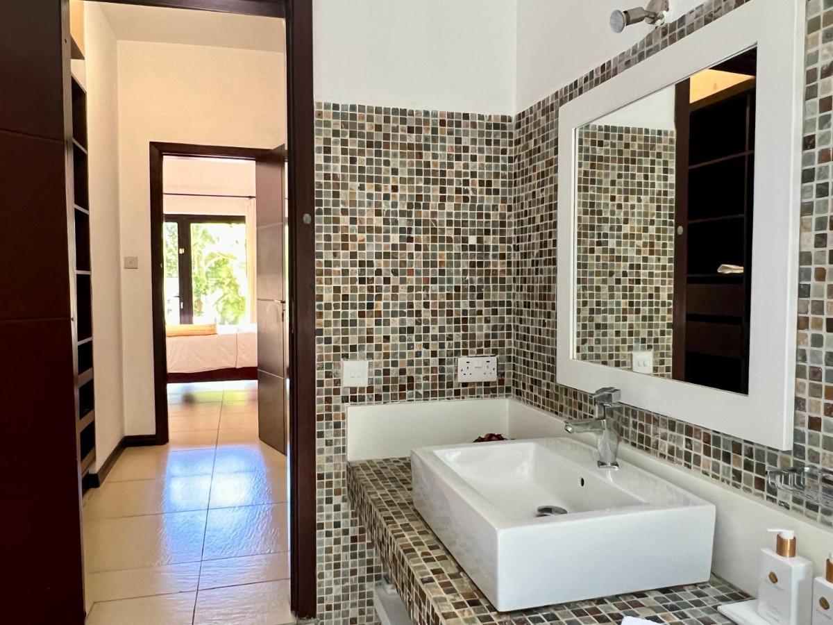 Villa Hacienda 4 カップ・マルールー エクステリア 写真